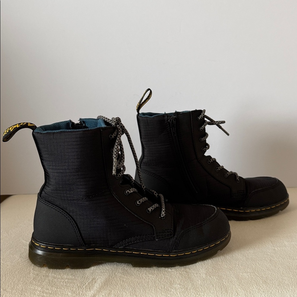 Dr.Marten Combs Cap Y boot - Picture 4 of 11